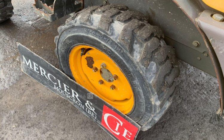 AUSA D100AHG  GYR010086