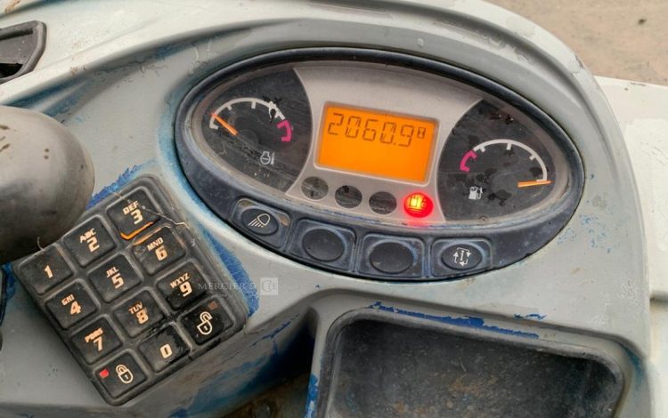 BOBCAT E17  PEL010297