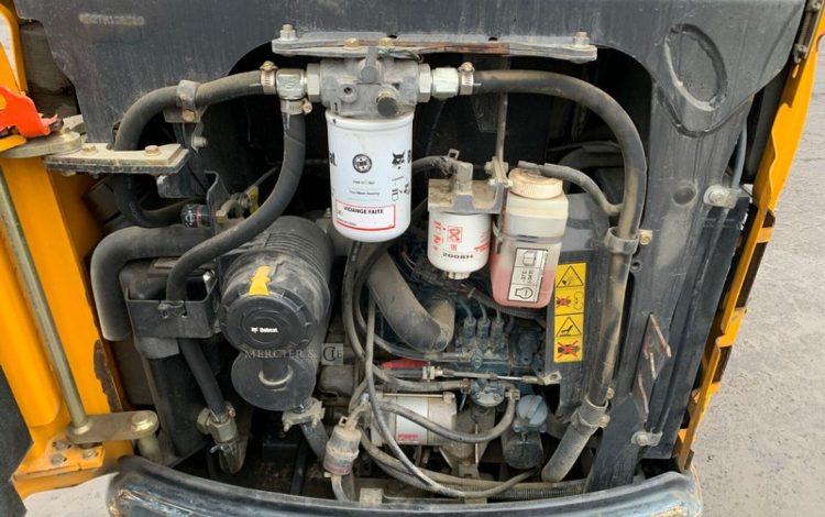 BOBCAT E17  PEL010297