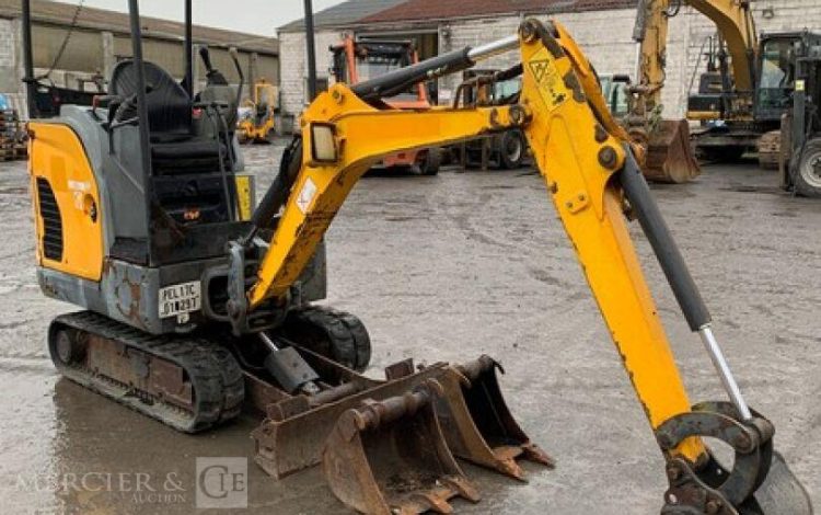 BOBCAT E17  PEL010297