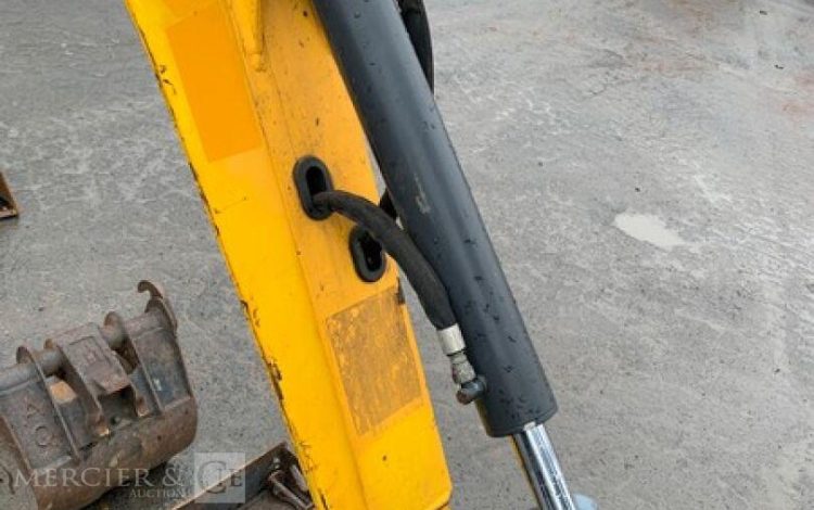 BOBCAT E17  PEL010297