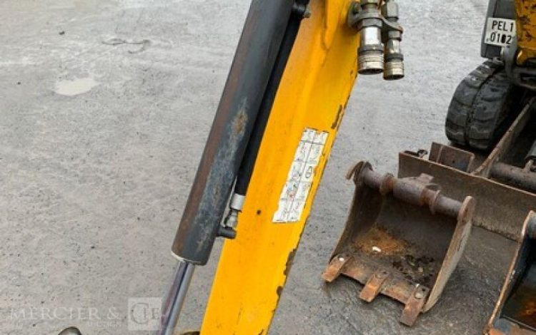 BOBCAT E17  PEL010297