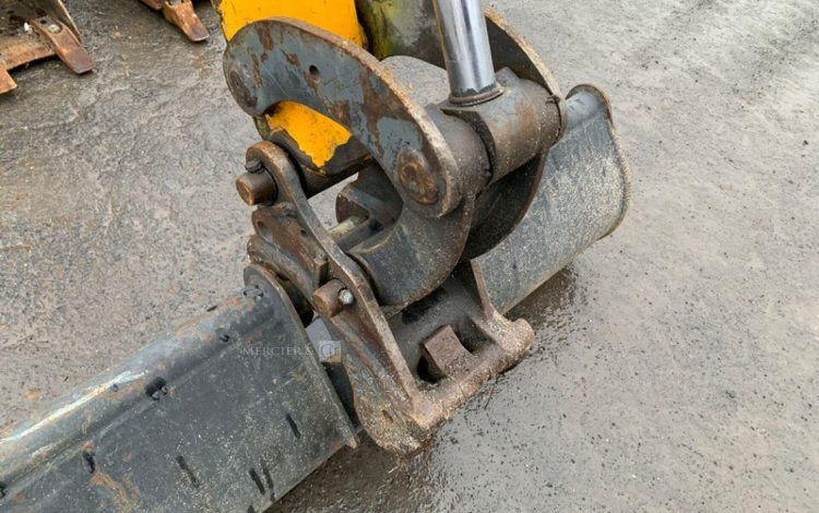 BOBCAT E17  PEL010297