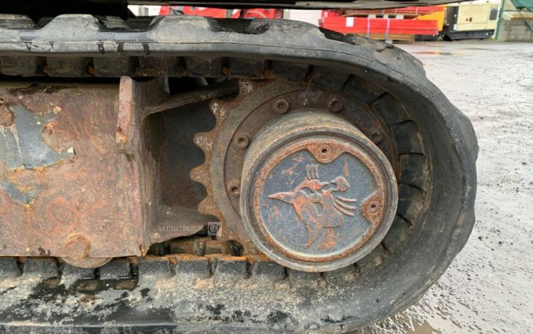 BOBCAT E17  PEL010297