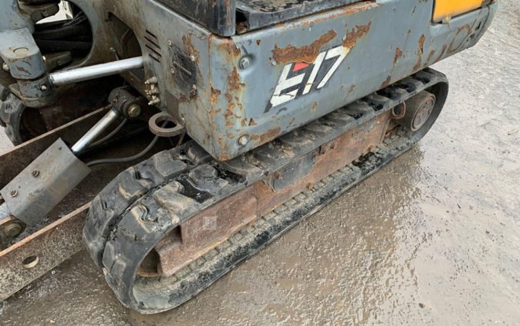 BOBCAT E17  PEL010297