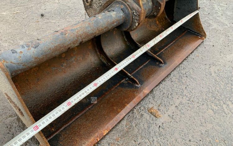 BOBCAT E17  PEL010297