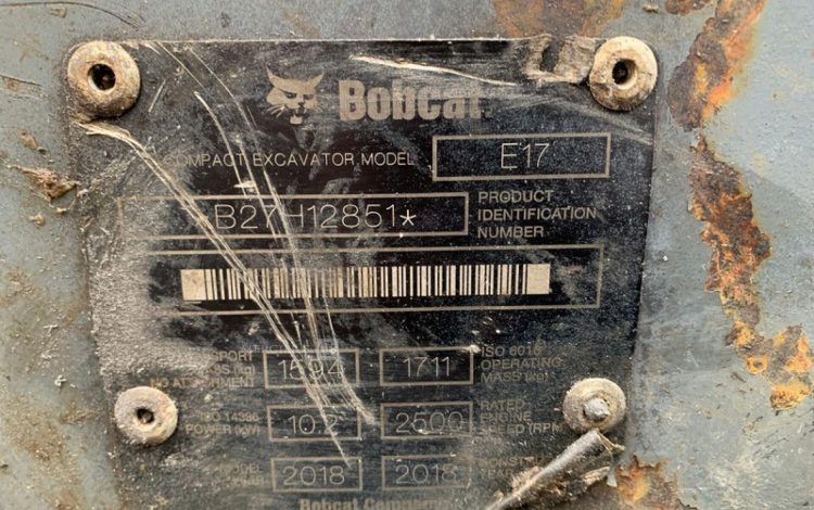 BOBCAT E17  PEL010297