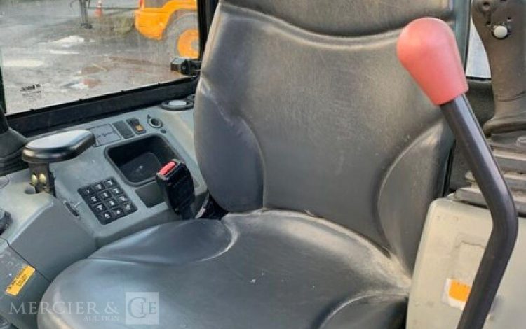 BOBCAT E35B3GR11238  PEL010291