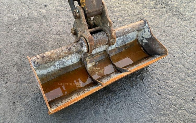 BOBCAT E35B3GR11238  PEL010291