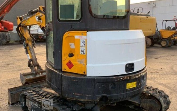 BOBCAT E35B3GR11238  PEL010291