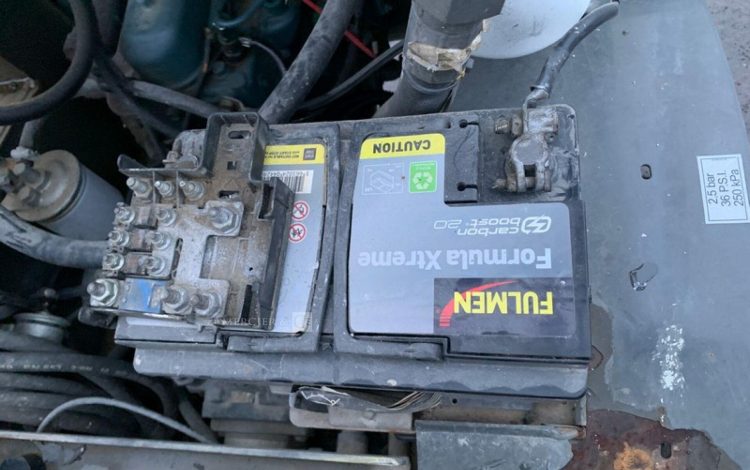 AUSA D100 AHA  DUM010042