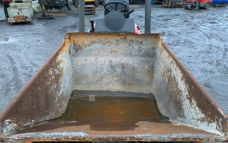 AUSA D100 AHA  DUM010042