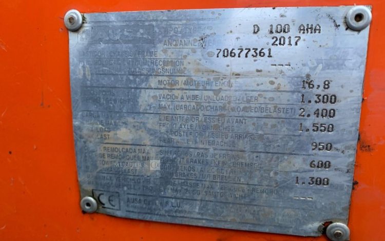 AUSA D100 AHA  DUM010042