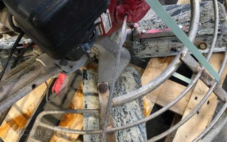 BETON TROWEL BT90HF160  472MAM10