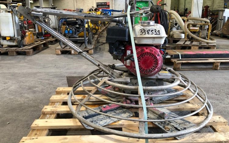 BETON TROWEL BT90HF160  472MAM10