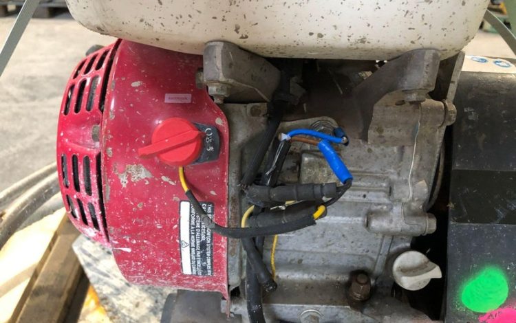 BETON TROWEL BT90HF160  472MAM10