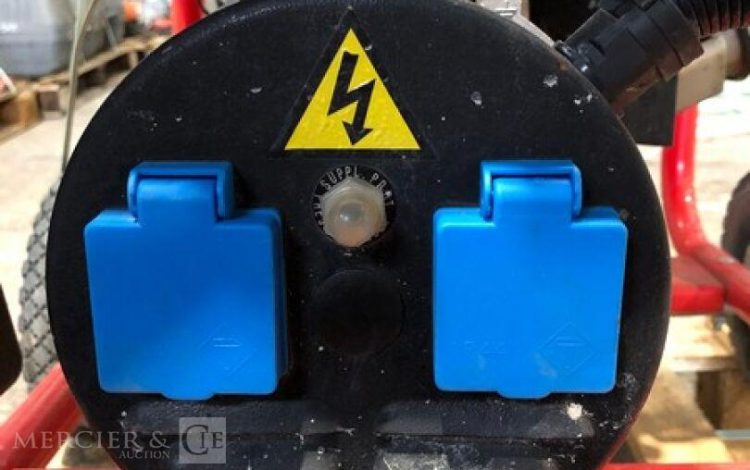 SDMO PERFORM 4500 XL  471MAM10