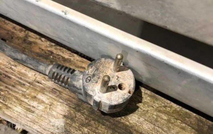 HUSQVARNA   420MAM10