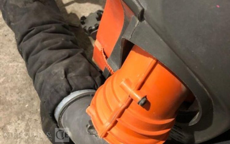 HUSQVARNA   411MAM10