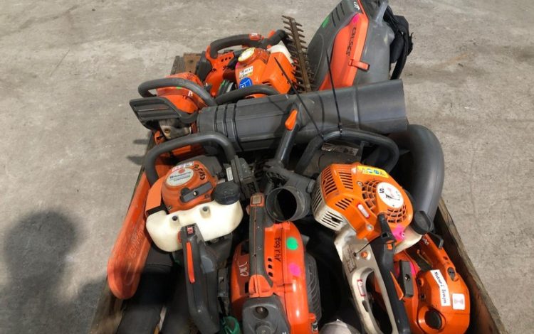 HUSQVARNA   411MAM10