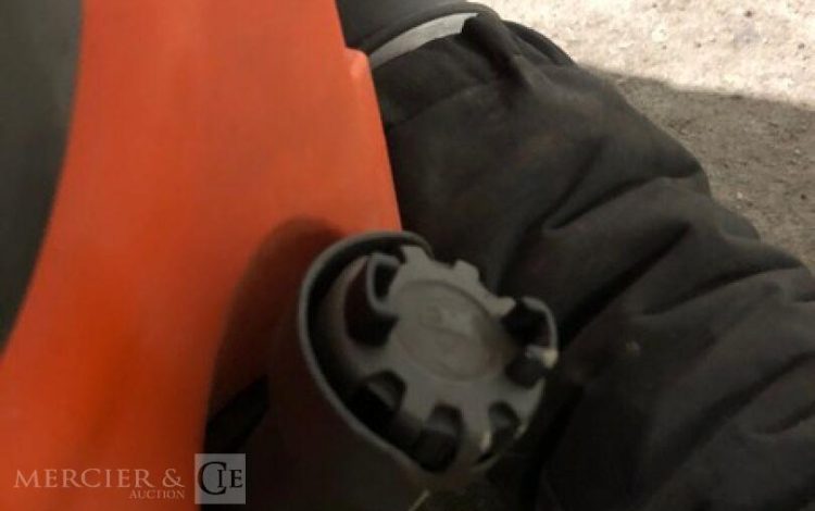 HUSQVARNA   411MAM10