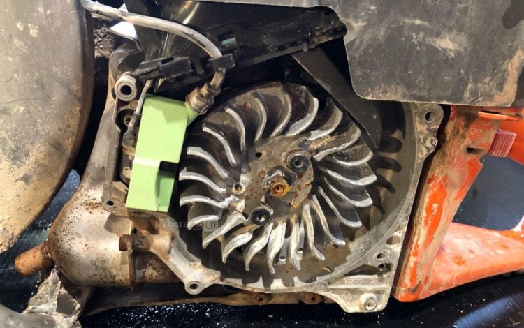 HUSQVARNA K770  393MAM10