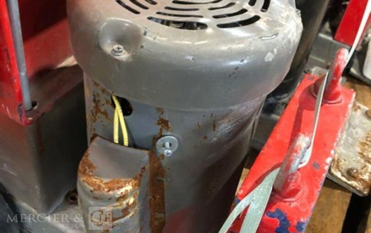 JAGUAR MASTER MOBIL HYDRAULIQUE  381MAM10