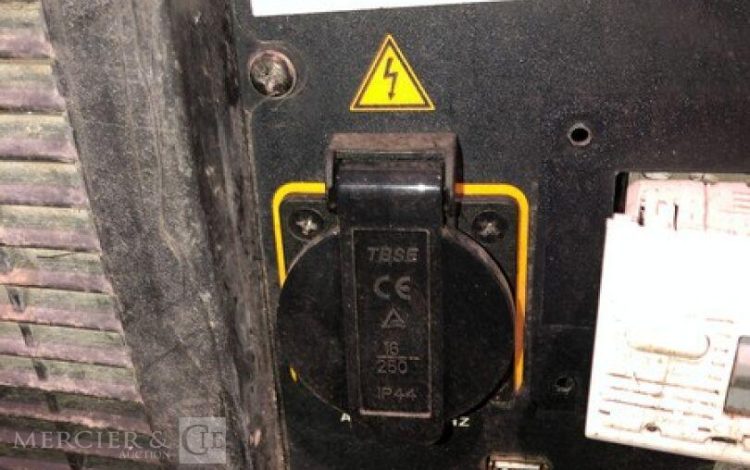 ACCESS 3000  379MAM10