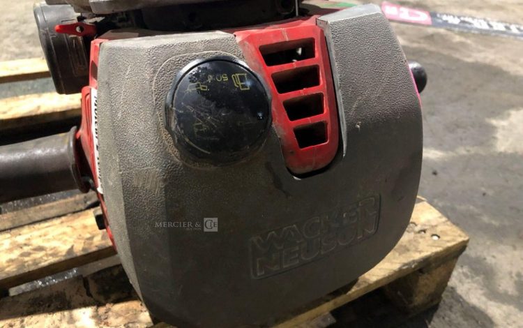 WACKER NEUSON BH65  376MAM10