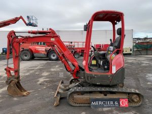 YANMAR VIO25-4  242573