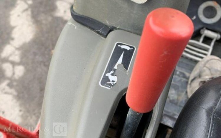 YANMAR VIO25-4  242573