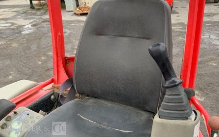 YANMAR VIO25-4  242573