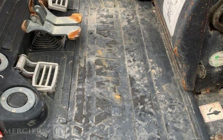 YANMAR VIO25-4  242573