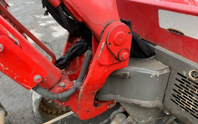 YANMAR VIO25-4  242573