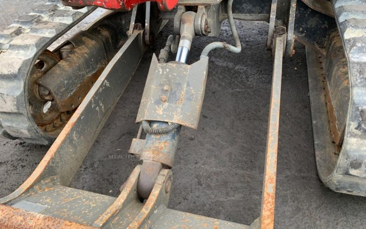 YANMAR VIO25-4  242573