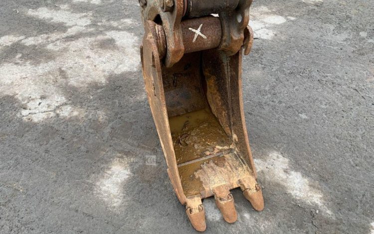 YANMAR VIO25-4  242573