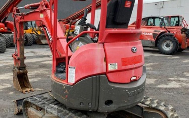 YANMAR VIO25-4  242573