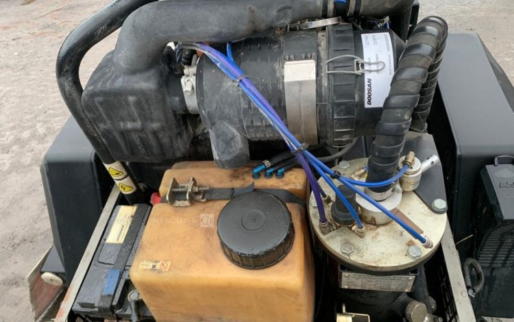 DOOSAN juil-20  415401