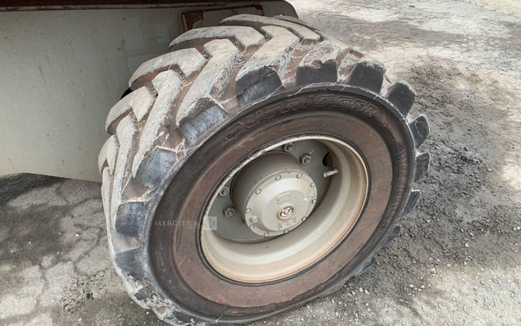 GENIE S-125  T40DVG012