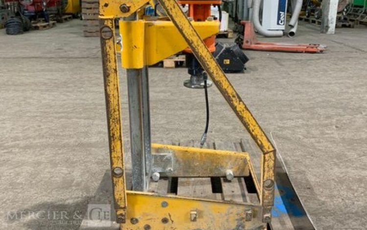 GOLZ KB350  FOR010163