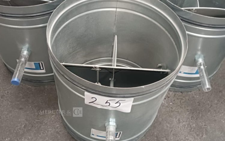 Autre Lot de 3 régulateur de débit volumique , 233-1 , 315mm  257