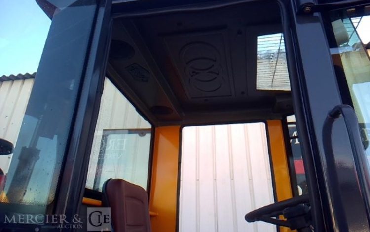 BLANCHE CHARGEUSE ARTICULLE TW36 1.6T 1H AN2025 JAUNE 25D071