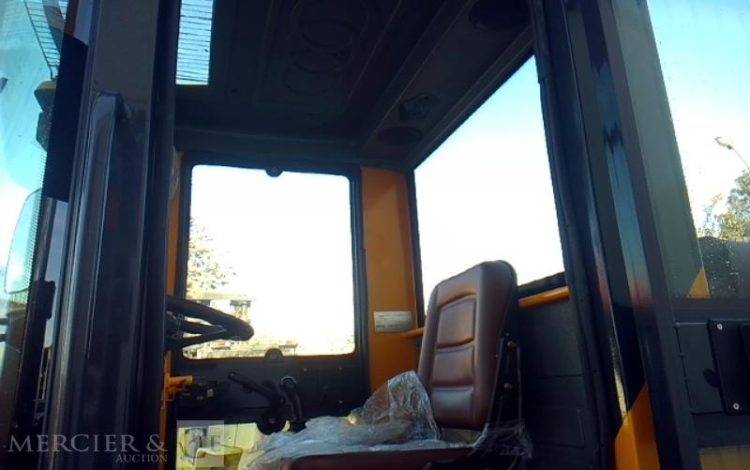 BLANCHE CHARGEUSE ARTICULLE TW36 1.6T 1H AN2025 JAUNE 25D071