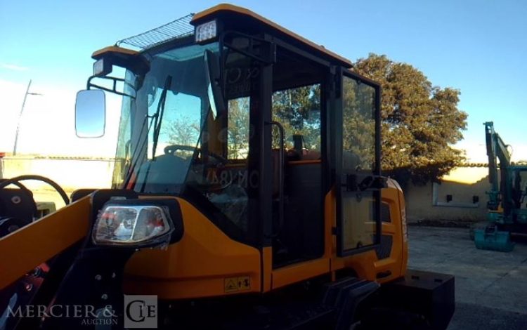 BLANCHE CHARGEUSE ARTICULLE TW36 1.6T 1H AN2025 JAUNE 25D071