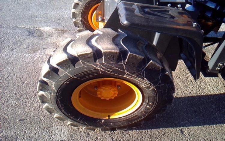 GENERIQUE CHARGEUSE ARTICULLE TW36 1.6T 1H AN2025 JAUNE 25D073