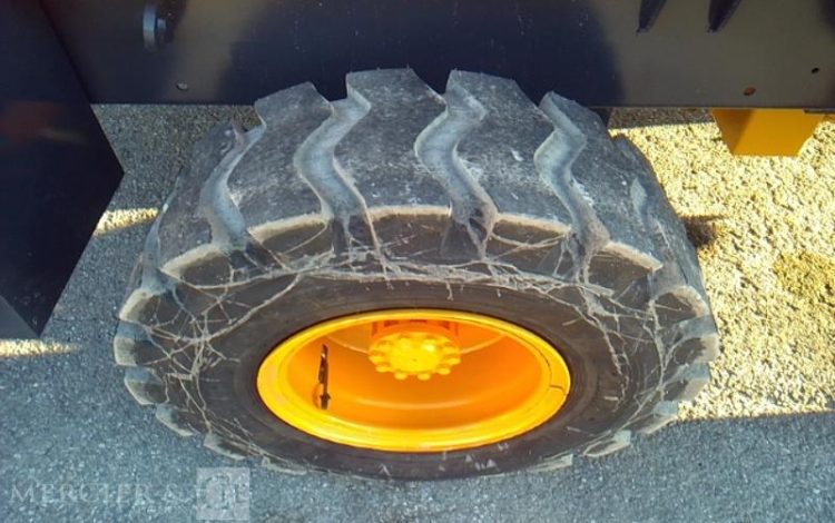 GENERIQUE CHARGEUSE ARTICULLE TW36 1.6T 1H AN2025 JAUNE 25D073