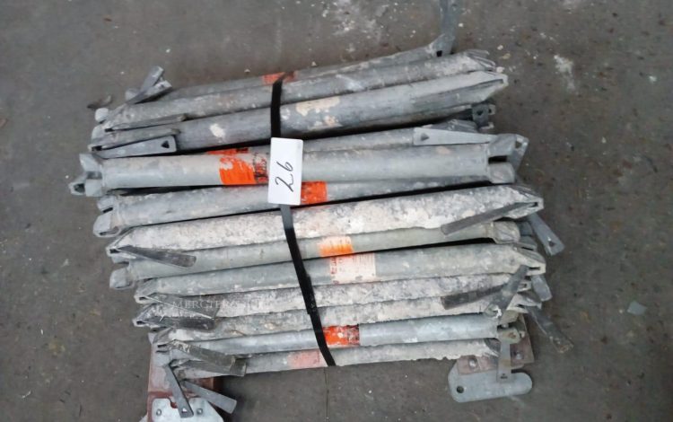 Autre Lot de 50 diagonales Layer de 70 cm, utilisées pour le contreventement et la sta  26