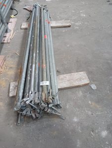 Autre Lot de 20 barres de garde-corps  225 cm  Marque Layer  310