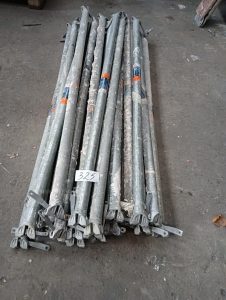 Autre Lot de 30 pièces  Montants 150 cm Scafon  326
