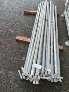 Autre Lot de 30 pièces  Montants 250 cm Scafon  334